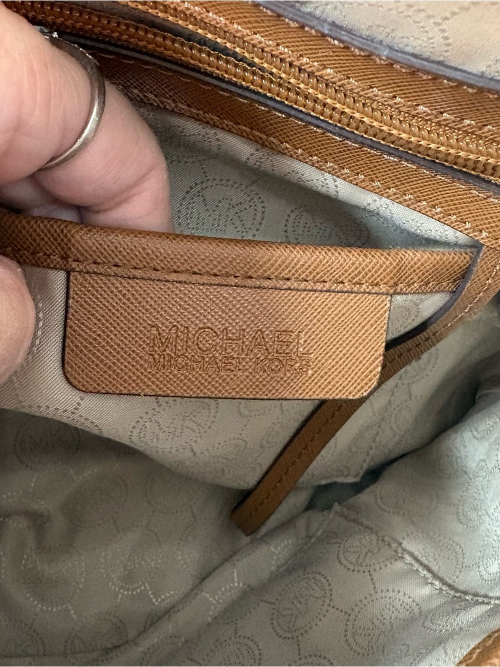Michael Kors Jet Set Travel Saffiano Leather Tote Bag Acorn Brown Gold Hardware - Picture 15 of 16